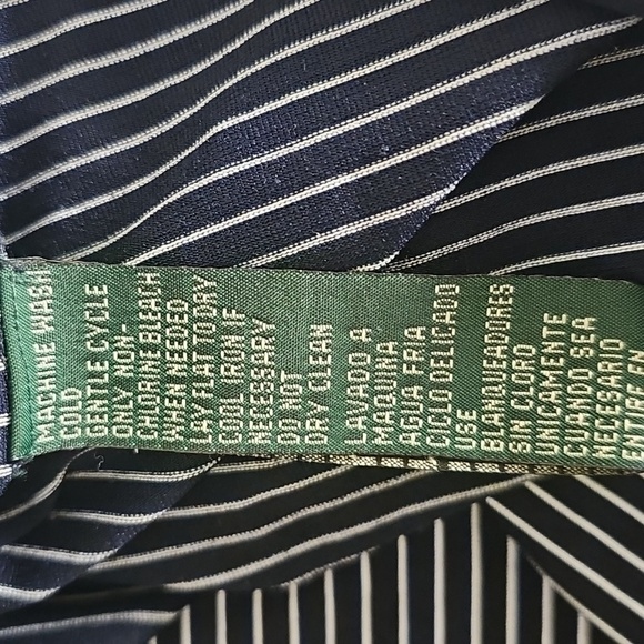 🦋 Lauren Ralph Lauren Plus-Size Navy Striped Stretch Crewneck Tee - Picture 6 of 7